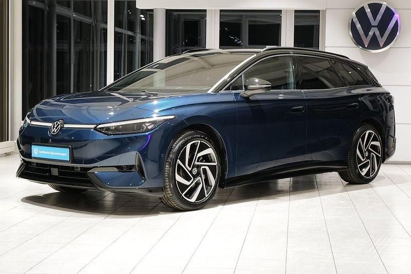 Gebraucht VW ID.7 Pro 210 kW (286 PS) 2025 Blau Kombi