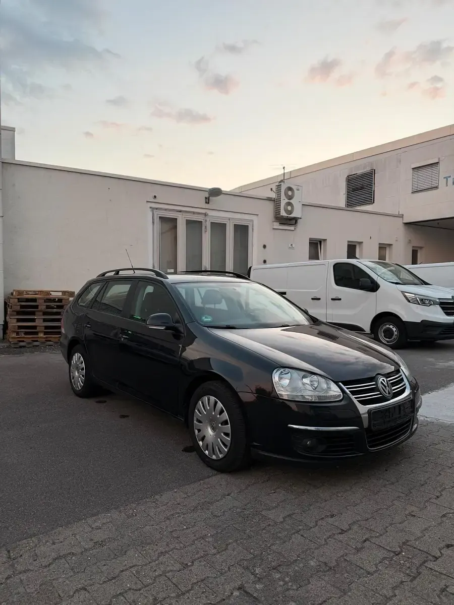 Gebraucht VW Golf V 105 PS (77 kW) 2008 Schwarz Kombi