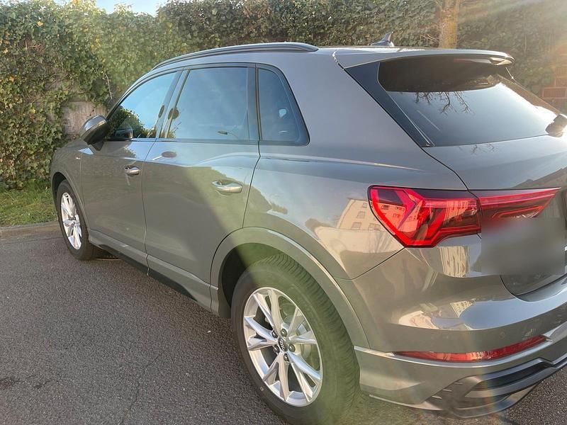 Gebraucht Audi Q3 Ambiente 150 PS (110 kW) 2019 Grau SUV