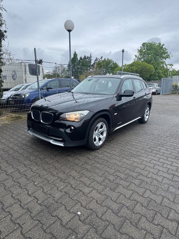 Schwarz Gebraucht 2009 BMW X1 SUV | 6.300 € (Fairer Preis) - Bild 1/4