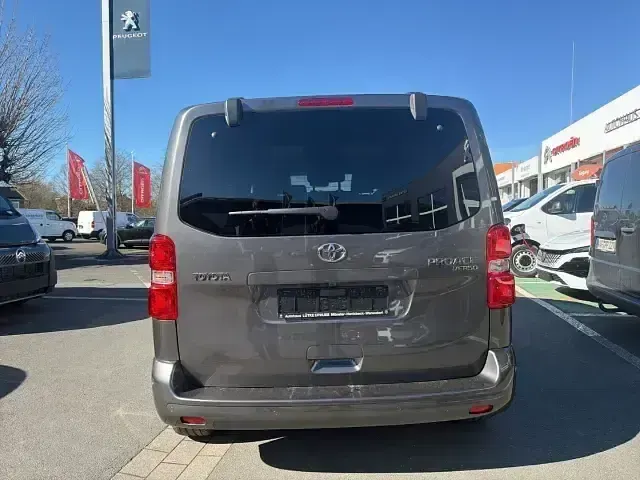Usata Toyota Proace Verso Executive 177 CV (130 kW) 2020 Grigio Station wagon