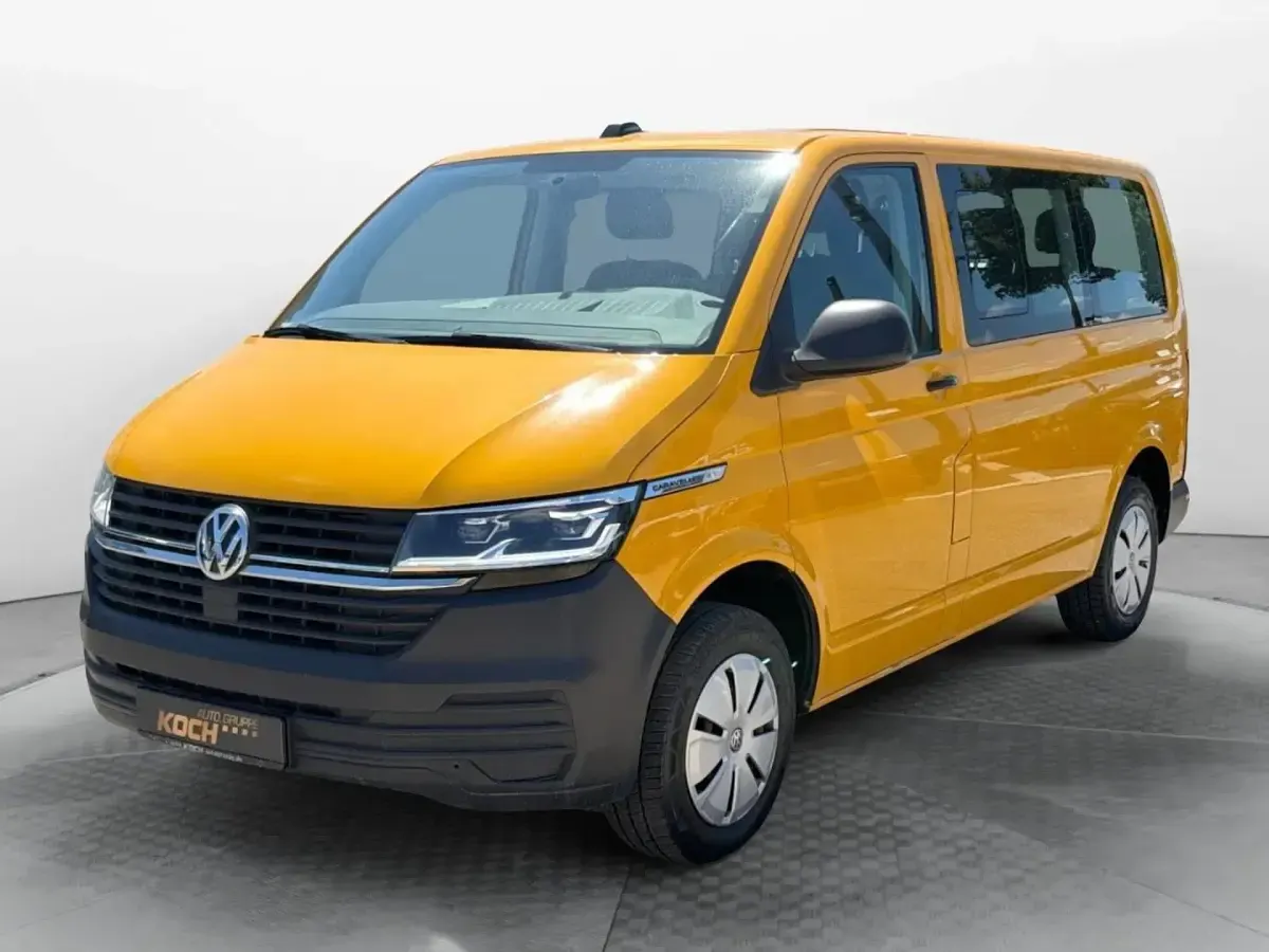 Gebraucht VW Caravelle Trendline 150 PS (110 kW) 2022 Van