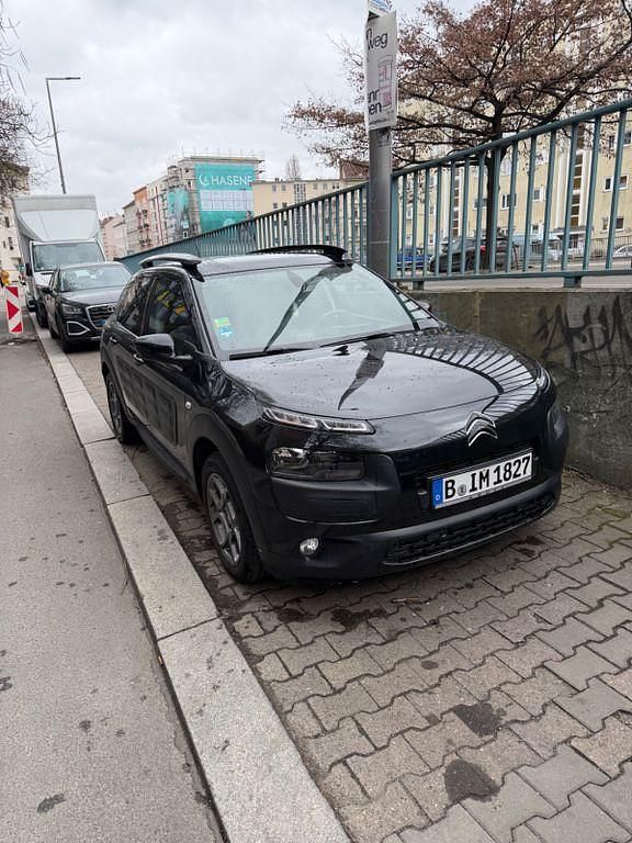 Gebraucht Citroën C4 PureTech 110 PS (80 kW) 2015 Schwarz SUV