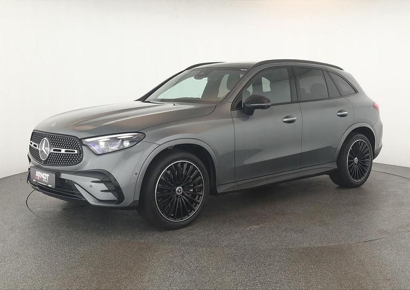 Gebraucht Mercedes GLC300 AMG Line Premium Plus 258 PS (189 kW) 2023 Grau SUV