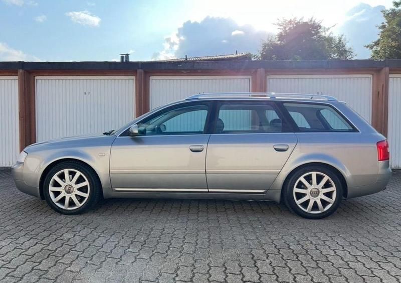 Gebraucht Audi A6 Ambiente 125 PS (91 kW) 2003 Grau Kombi