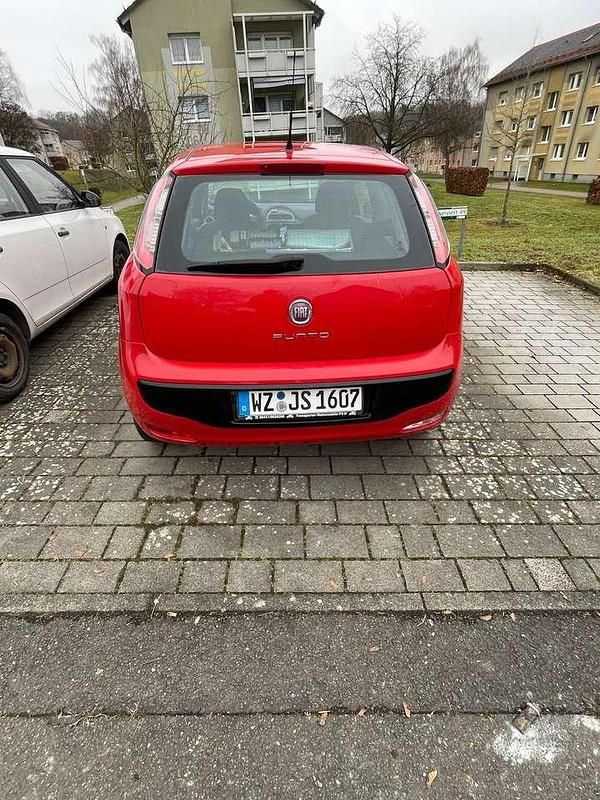 Gebraucht Fiat Punto Evo Active 68 PS (50 kW) 2011 Kleinwagen