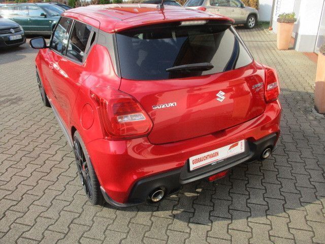 Gebraucht Suzuki Swift Comfort+ 111 PS (81 kW) 2018 Rot Kleinwagen