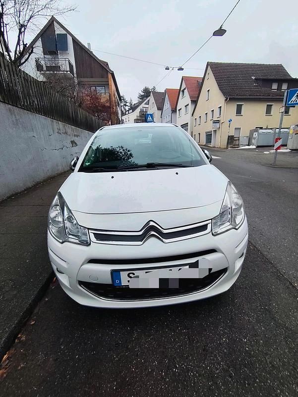 Weiß Gebraucht 2014 Citroën C3 Limousine | 3.200 € (Guter Preis) - Bild 1/4