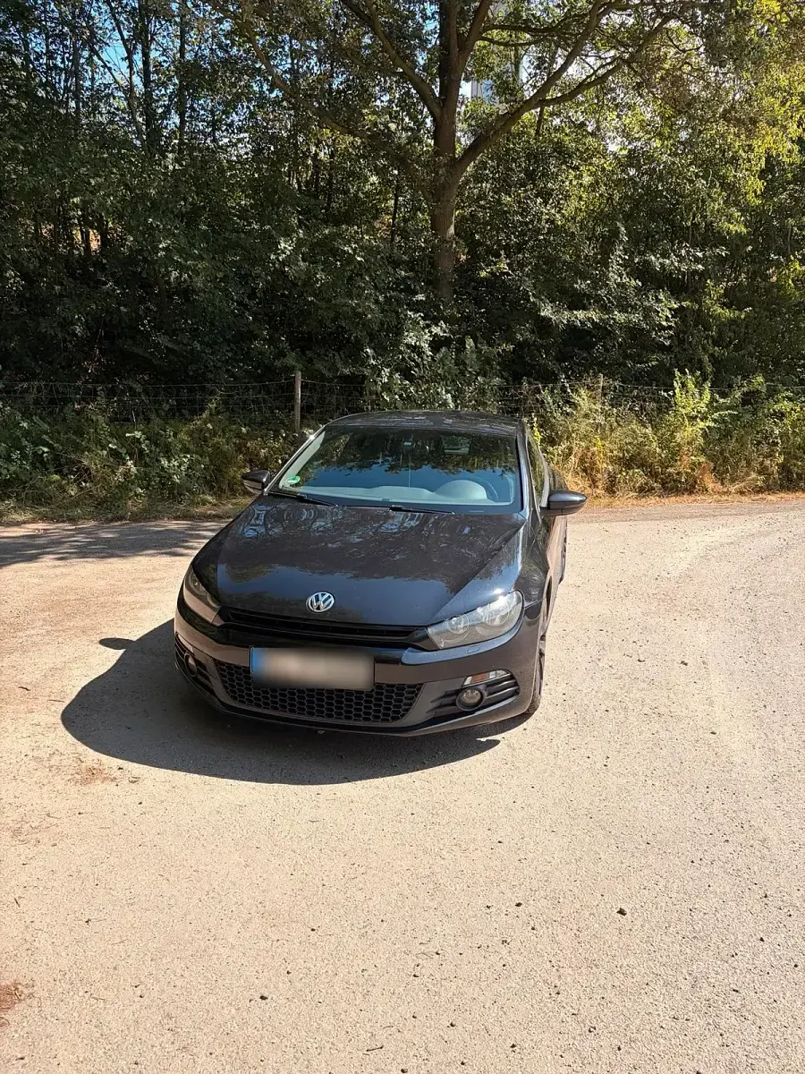 Gebraucht VW Scirocco 140 PS (102 kW) 2011 Schwarz Coupé