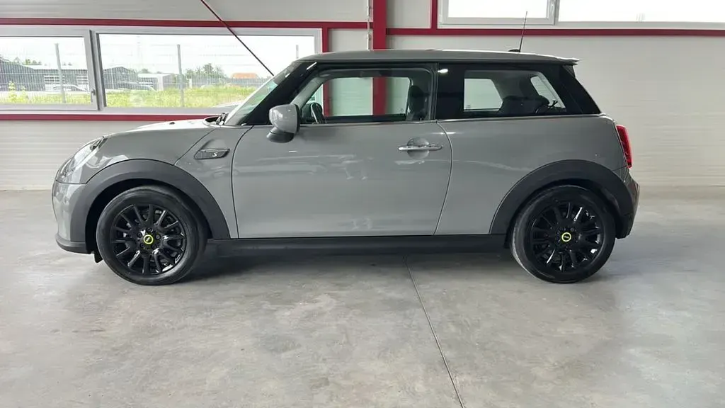 Gebraucht Mini Cooper SE 135 kW (184 PS) 2022 Grau Kleinwagen