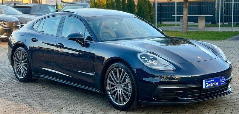 Gebraucht Porsche Panamera 4 330 PS (242 kW) 2017 Blau Limousine