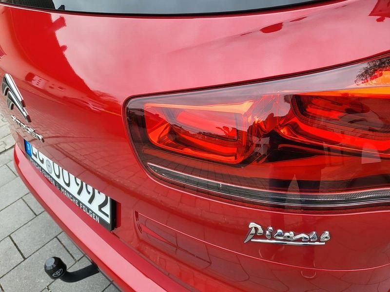 Gebraucht Citroën C4 Picasso PureTech 131 PS (96 kW) 2016 Rot Van / Kleinbus