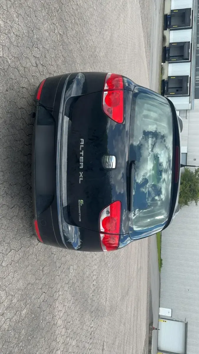 Gebraucht Seat Altea XL 105 PS (77 kW) 2011 Schwarz Van / Kleinbus