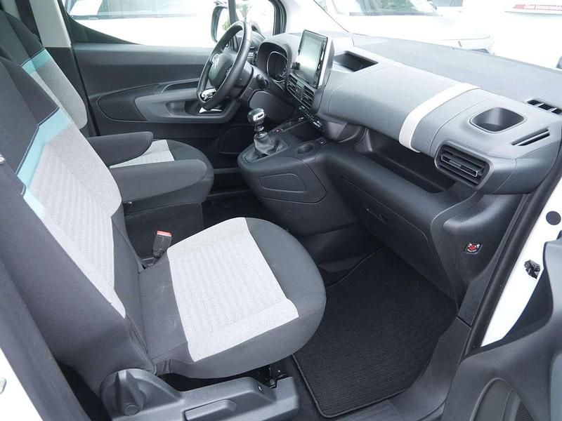 Gebraucht Citroën Berlingo Shine 131 PS (96 kW) 2019 Weiss Van / Kleinbus