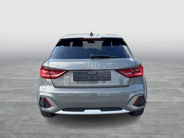 Gebraucht Audi A1 Basis 116 PS (85 kW) 2025 Grau SUV