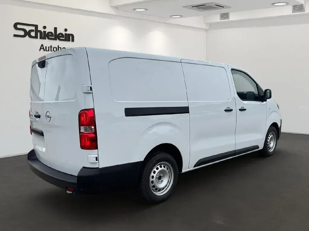 Neu Opel Vivaro-e Combi 144 PS (105 kW) 2025 Weiß Van / Kleinbus