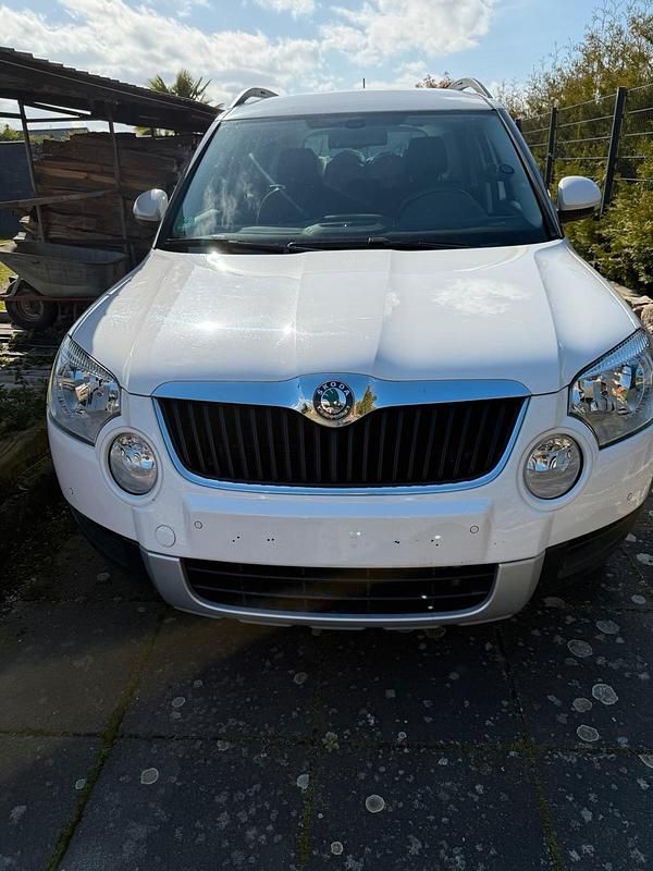 Gebraucht Skoda Yeti 105 PS (77 kW) 2011 Weiß SUV