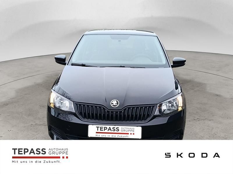 Gebraucht Skoda Fabia Cool Edition 90 PS (66 kW) 2017 Schwarz Limousine