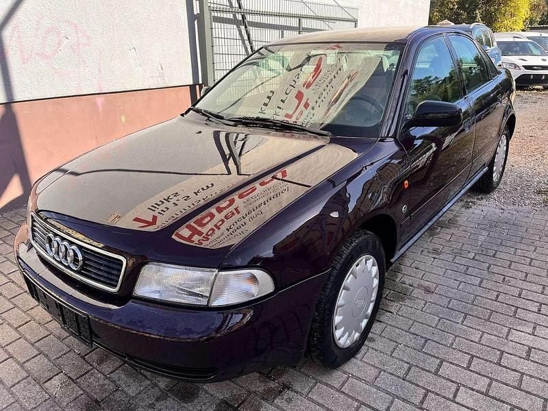 Violett Gebraucht 1996 Audi A4 Limousine | 1.700 € (Guter Preis) - Bild 1/4