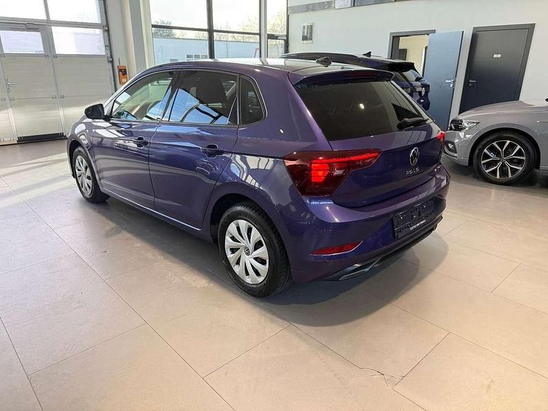 Gebraucht VW Polo Life 95 PS (69 kW) 2022 Blau Kleinwagen