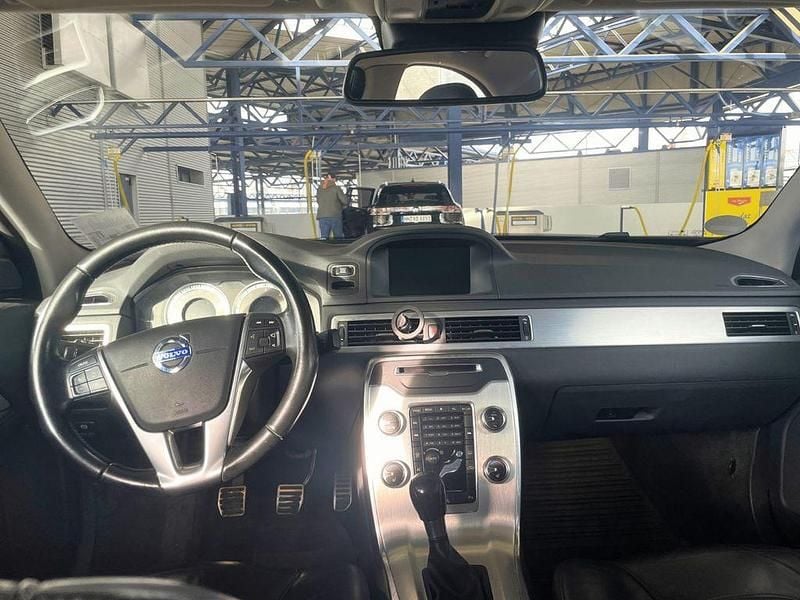 Gebraucht Volvo S80 Momentum 163 PS (119 kW) 2013 Schwarz Limousine