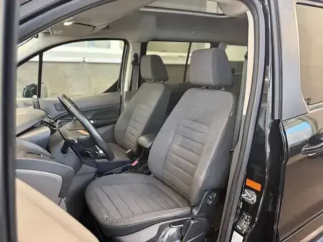 Gebraucht Ford Tourneo Titanium 120 PS (88 kW) 2021 Schwarz Van / Kleinbus
