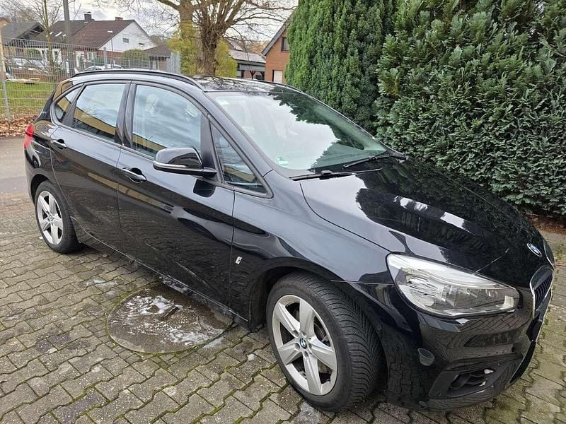 Gebraucht BMW 225 iPerformance 136 PS (100 kW) 2017 Schwarz Kombi