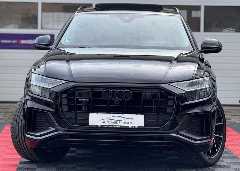 Gebraucht Audi Q8 S-Line 340 PS (250 kW) 2022 Schwarz SUV