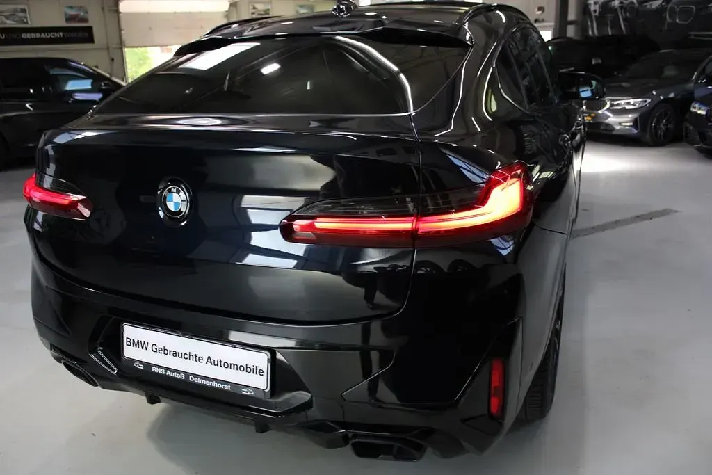 Gebraucht BMW X4 Performance 340 PS (250 kW) 2022 Schwarz SUV