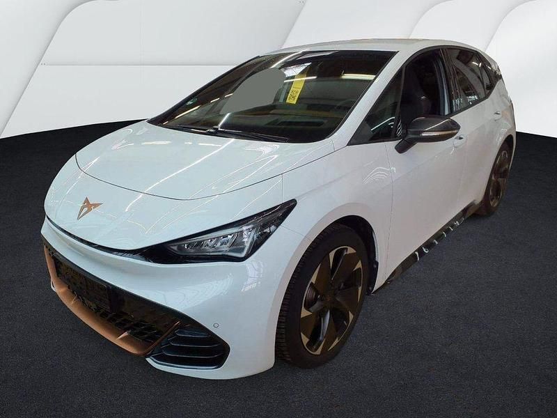 Używany Cupra Born e-Boost 169 kW (231 KM) 2025 Biały Hatchback
