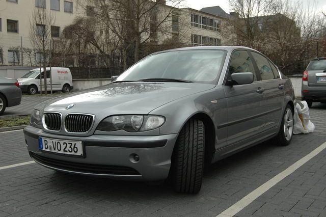 Gebraucht BMW 320 231 PS (169 kW) 2004 Grau metallic Limousine