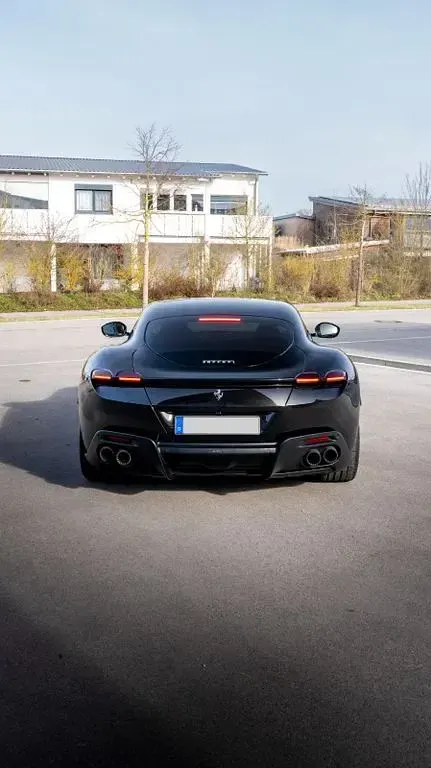 Gebraucht Ferrari Roma 620 PS (456 kW) 2024 Schwarz Cabrio