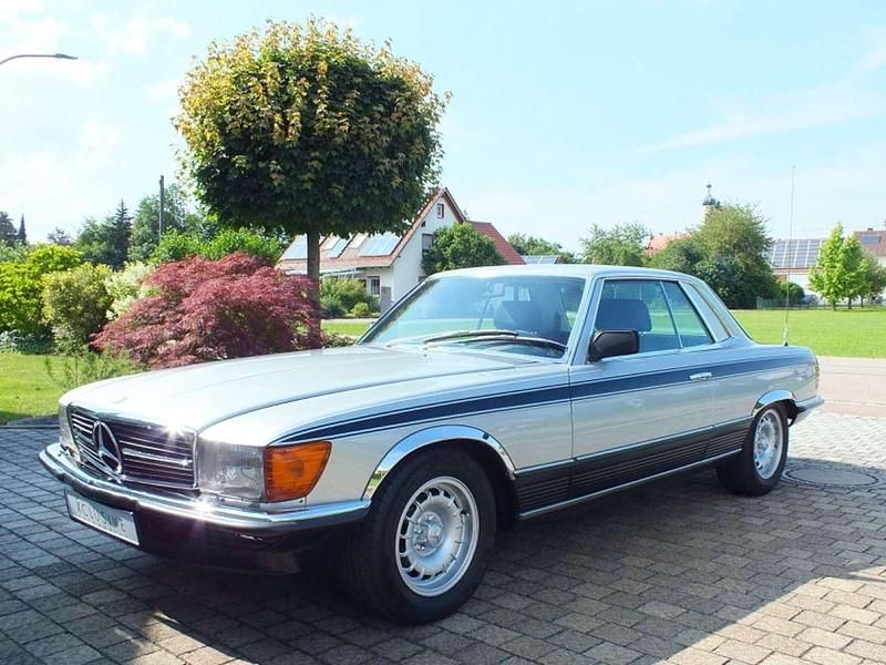 Astralsilber Gebraucht 1980 Mercedes 500 Coupé | 77.400 € - Bild 1/4