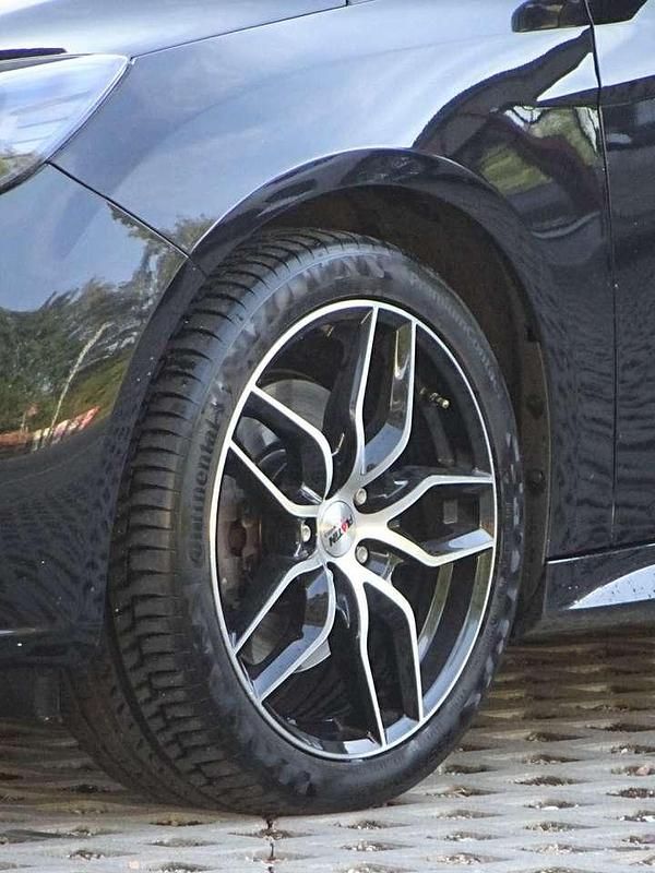 Gebraucht Ford Focus Sport 250 PS (183 kW) 2014 Schwarz Kombi