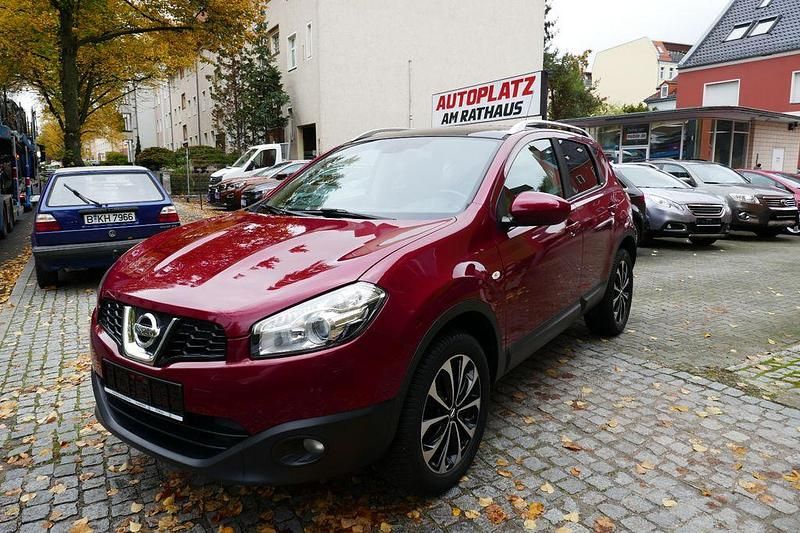Rot Gebraucht 2011 Nissan Qashqai I-Way SUV | 8.499 € (Fairer Preis) - Bild 1/4