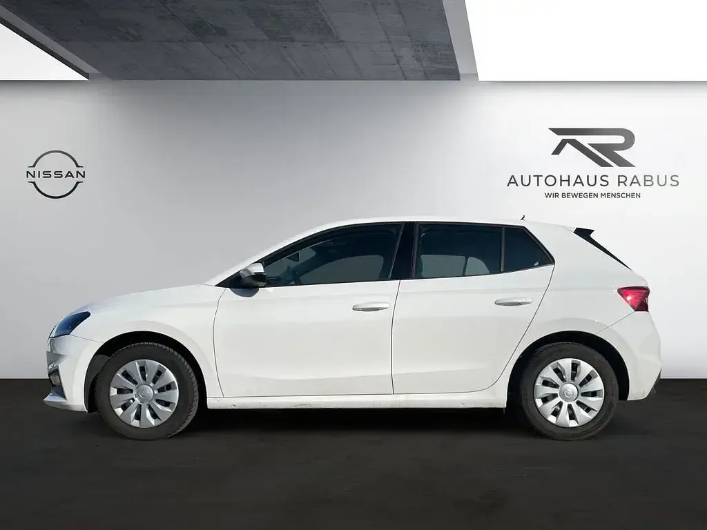 Gebraucht Skoda Fabia Ambition 110 PS (80 kW) 2022 Weiß Kleinwagen