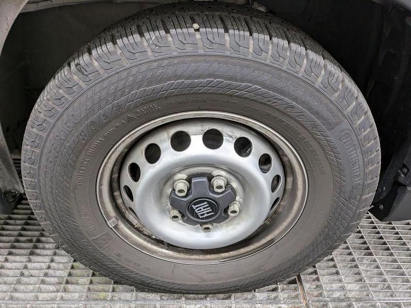 Gebraucht Fiat Ducato 179 PS (131 kW) 2024 Weiß Van