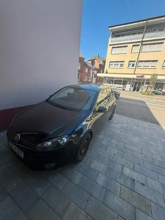 Gebraucht VW Golf VI Comfortline 122 PS (89 kW) 2009 Schwarz Kleinwagen