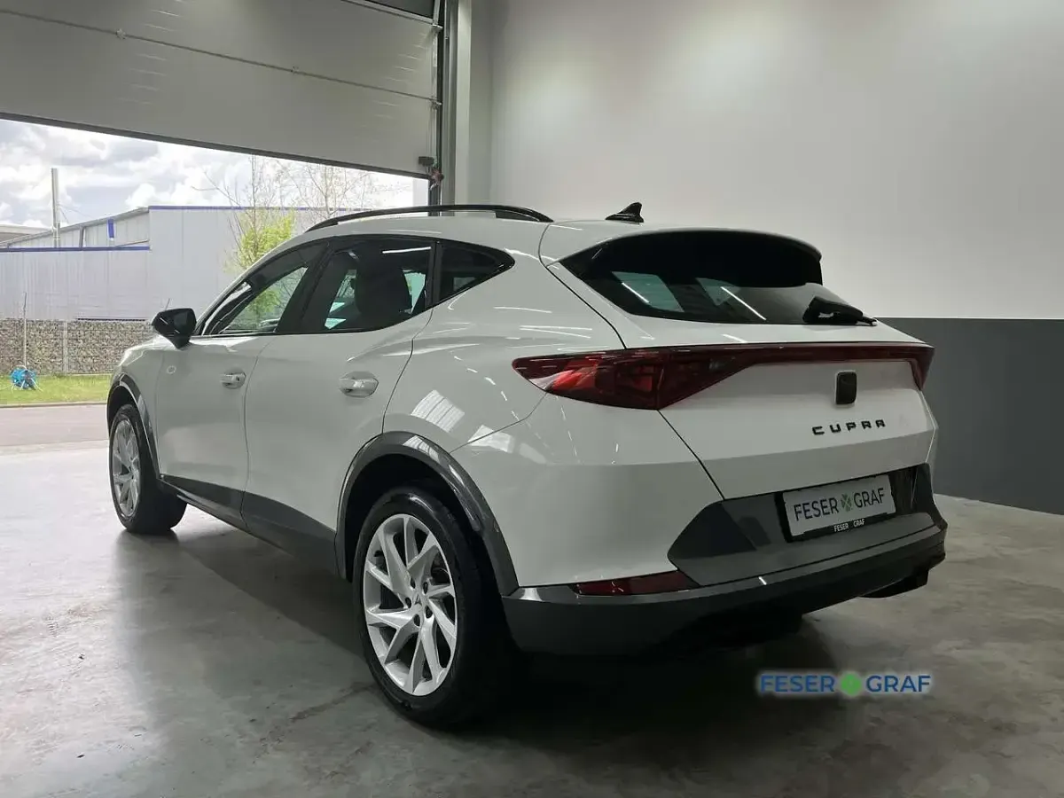 Używany Cupra Formentor 150 KM (110 kW) 2023 Biały SUV