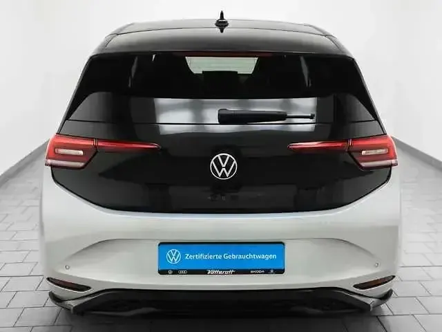 Second-hand VW ID.3 GTX 239 kW (326 CP) 2025 Argintiu Hatchback