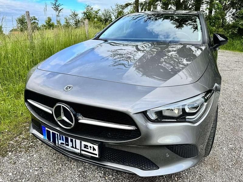Gebraucht 2022 Mercedes CLA250e Shooting Brake Progressive Kombi | 24.500 € (Superpreis) - Bild 1/4