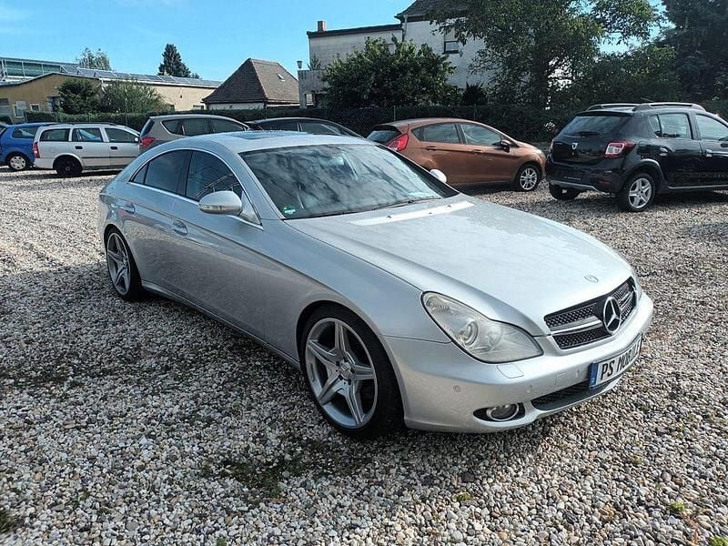 Gebraucht Mercedes CLS500 306 PS (225 kW) 2005 Silber Coupé