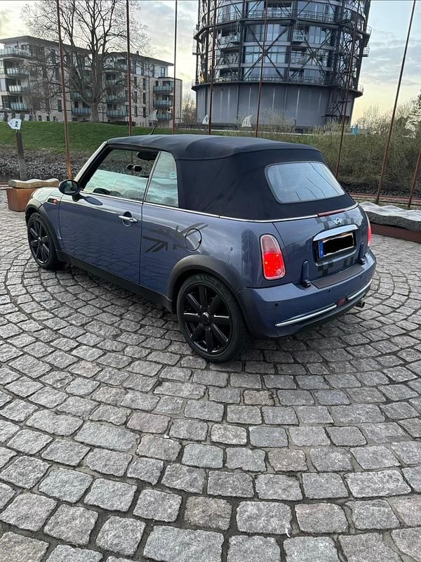 Usata Mini Cooper Cabriolet 115 CV (84 kW) 2004 Blu Cabrio
