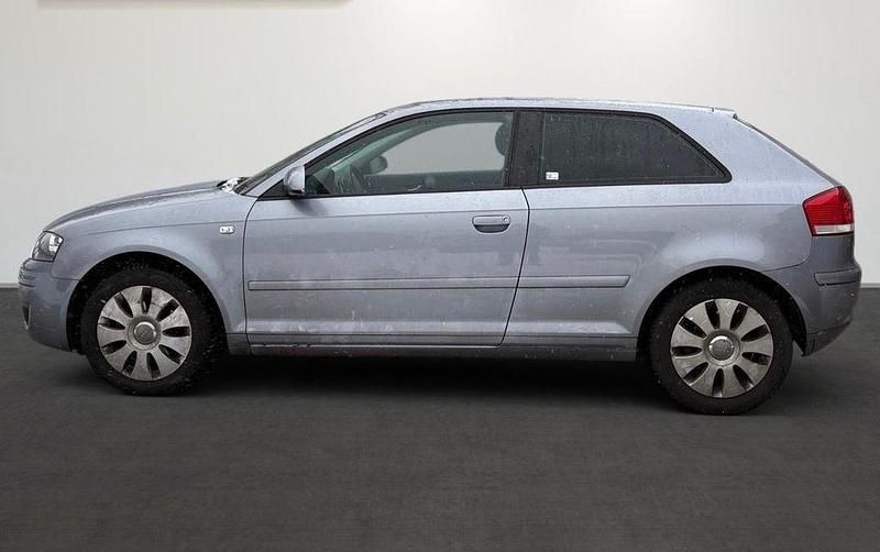 Gebraucht Audi A3 Attraction 102 PS (75 kW) 2005 Grau Kleinwagen