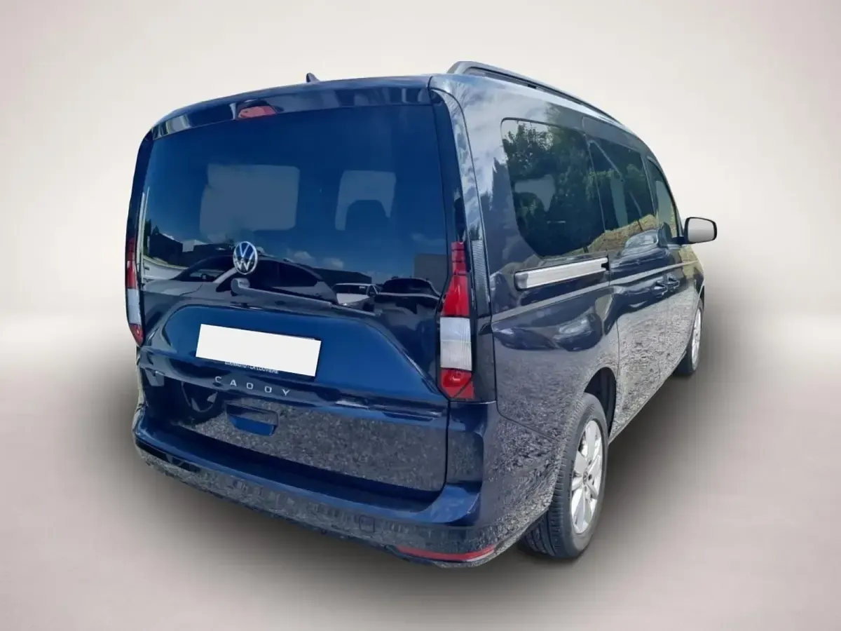 Gebraucht VW Caddy Maxi 114 PS (83 kW) 2023 Manufacturer Van / Kleinbus