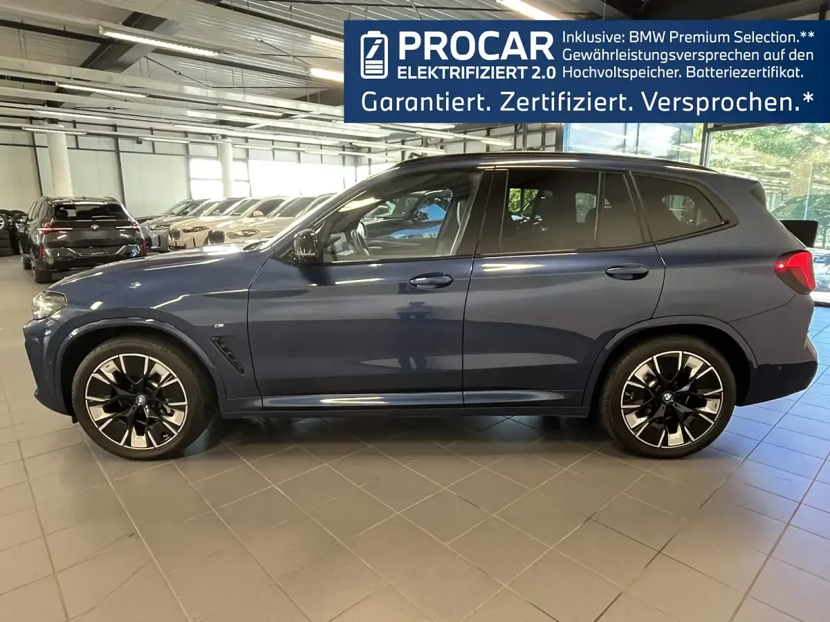 Gebraucht BMW iX3 M Sport 264 kW (360 PS) 2024 Blau SUV