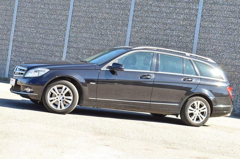 Gebraucht Mercedes C200 184 PS (135 kW) 2009 Schwarz Kombi