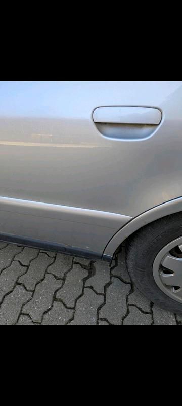 Gebraucht Audi A4 101 PS (74 kW) 1999 Silber Limousine