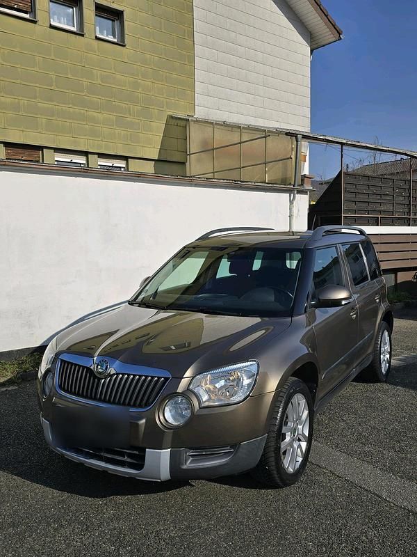Gebraucht Skoda Yeti 122 PS (89 kW) 2010 Braun SUV
