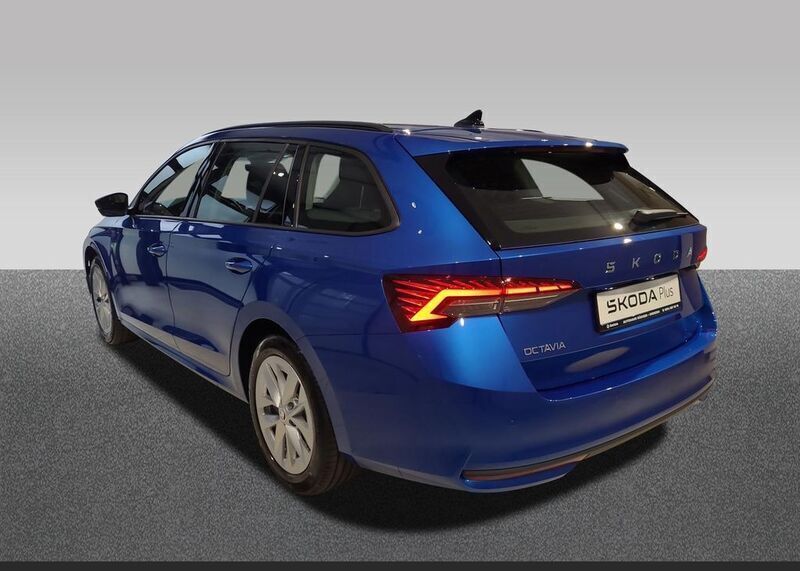 Gebraucht Skoda Octavia Selection 150 PS (110 kW) 2024 Blau Kombi